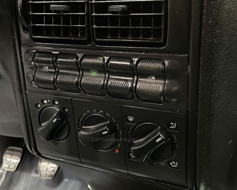 GOL 1.0 MI SPECIAL 8V GASOLINA 2P MANUAL - 2003 - VACARIA