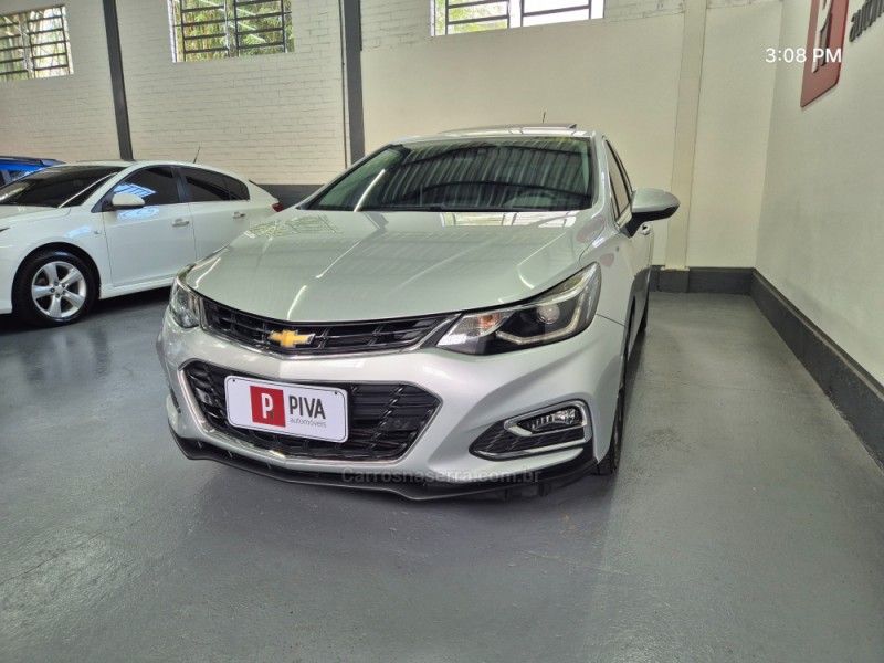 CRUZE 1.4 TURBO LTZ II SPORT HATCH 16V FLEX 4P AUTOMÁTICO - 2017 - GARIBALDI