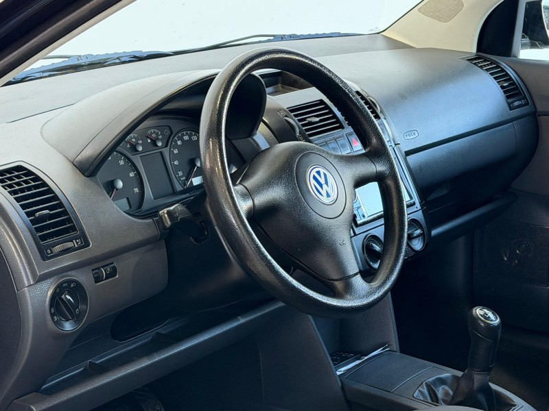 POLO 1.6 MI 8V GASOLINA 4P MANUAL - 2003 - CAXIAS DO SUL