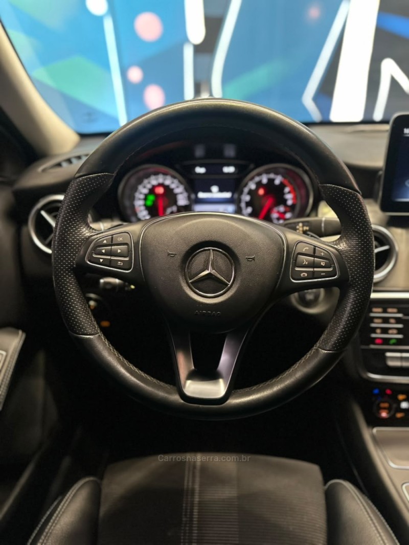 GLA 200 1.6 CGI ENDURO 16V TURBO FLEX 4P AUTOMÁTICO - 2020 - NOVO HAMBURGO
