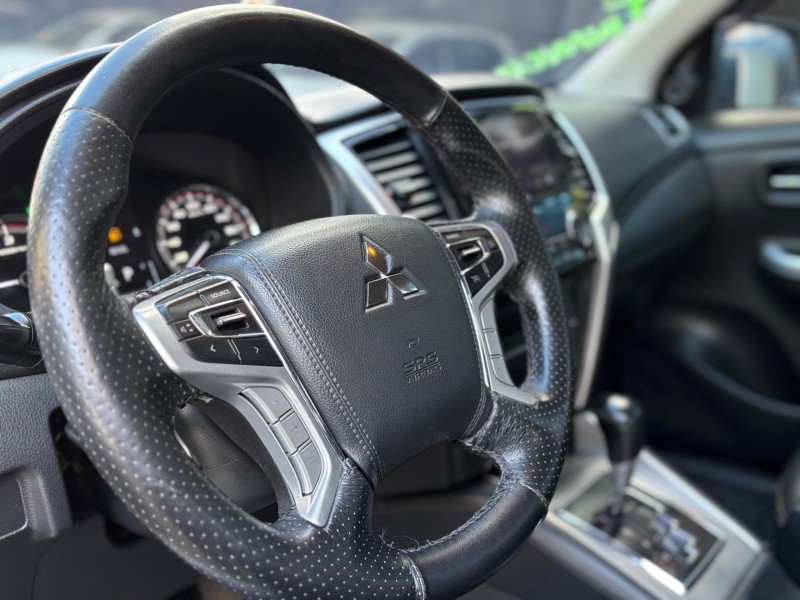 L200 TRITON 2.4 16V TURBO DIESEL SPORT HPE CD 4P 4X4 AUTOMÁTICO - 2022 - CAXIAS DO SUL