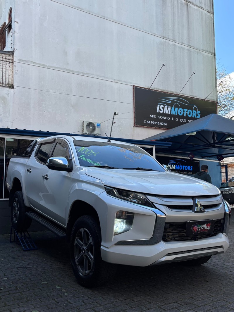 L200 TRITON 2.4 16V TURBO DIESEL SPORT HPE CD 4P 4X4 AUTOMÁTICO - 2022 - CAXIAS DO SUL