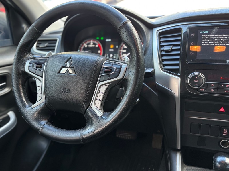 L200 TRITON 2.4 16V TURBO DIESEL SPORT HPE CD 4P 4X4 AUTOMÁTICO - 2022 - CAXIAS DO SUL