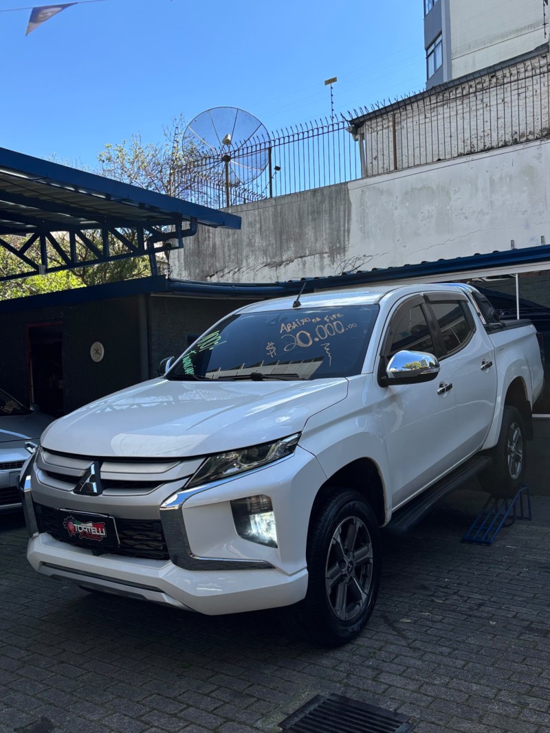 L200 TRITON 2.4 16V TURBO DIESEL SPORT HPE CD 4P 4X4 AUTOMÁTICO - 2022 - CAXIAS DO SUL