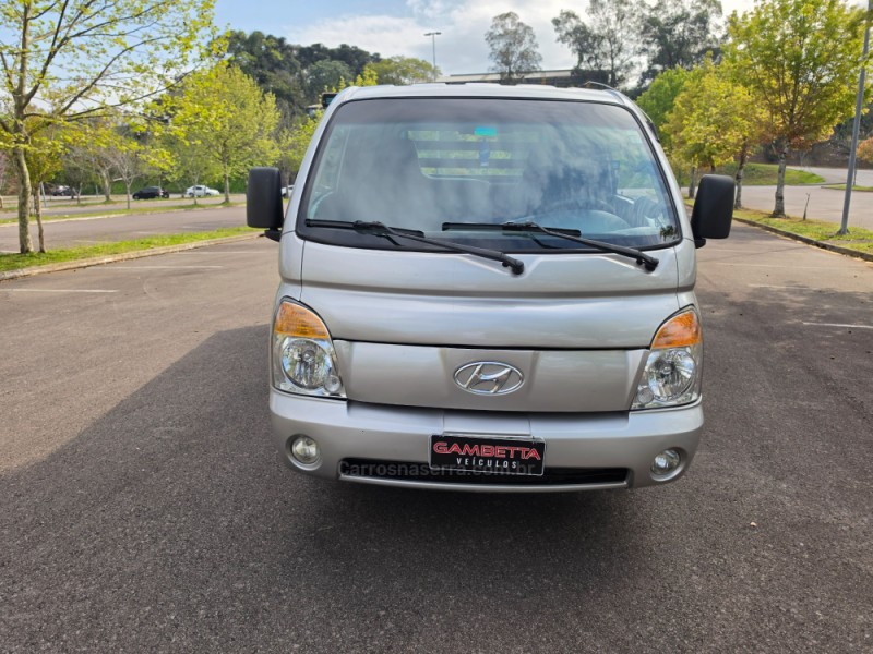 HR 2.5 TCI HDB BAU 4X2 8V 97CV TURBO INTERCOOLER DIESEL 2P MANUAL - 2012 - BENTO GONçALVES