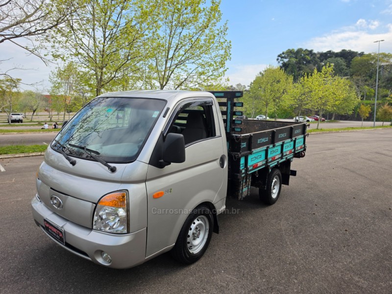 HR 2.5 TCI HDB BAU 4X2 8V 97CV TURBO INTERCOOLER DIESEL 2P MANUAL - 2012 - BENTO GONçALVES