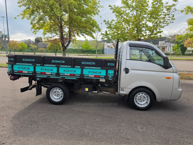 HR 2.5 TCI HDB BAU 4X2 8V 97CV TURBO INTERCOOLER DIESEL 2P MANUAL - 2012 - BENTO GONçALVES