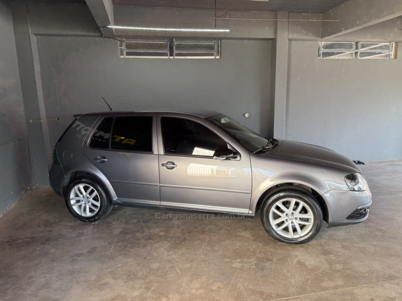 GOLF 1.6 MI SPORTLINE 8V FLEX 4P MANUAL - 2011 - MUçUM