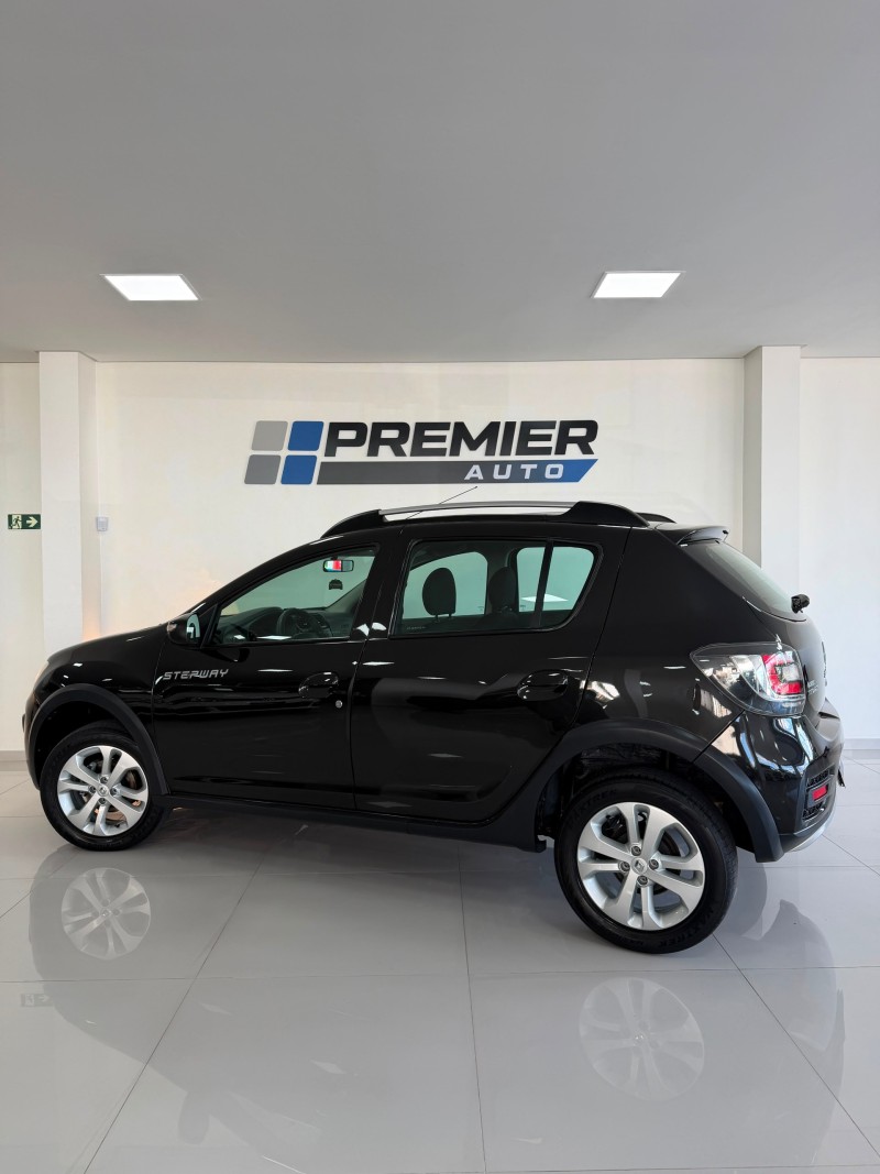 SANDERO 1.6 STEPWAY 16V FLEX 4P MANUAL - 2015 - CAXIAS DO SUL