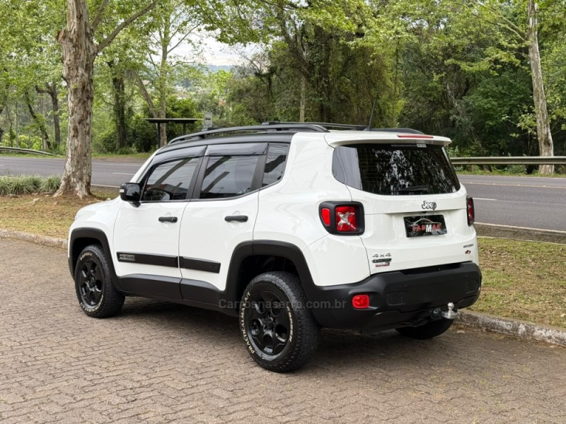 RENEGADE 2.0 16V TURBO DIESEL SPORT 4P 4X4 AUTOMÁTICO - 2016 - DOIS IRMãOS