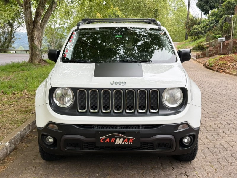 RENEGADE 2.0 16V TURBO DIESEL SPORT 4P 4X4 AUTOMÁTICO - 2016 - DOIS IRMãOS