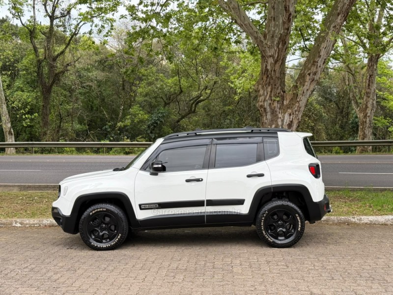 RENEGADE 2.0 16V TURBO DIESEL SPORT 4P 4X4 AUTOMÁTICO - 2016 - DOIS IRMãOS