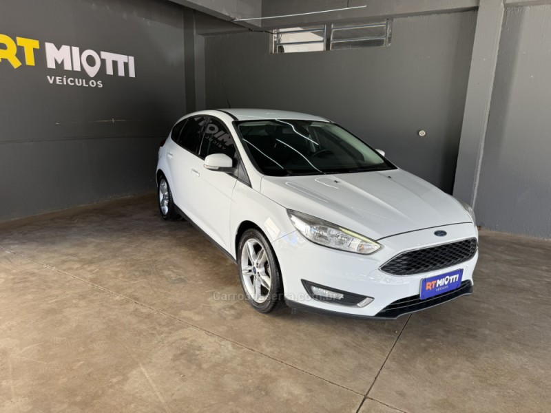 focus 1.6 se 16v flex 4p manual 2017 mucum