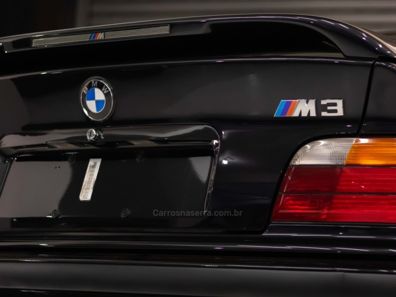 M3 3.0 (USA) 6 CILINDROS 24V GASOLINA 2P MANUAL - 1995 - CAXIAS DO SUL