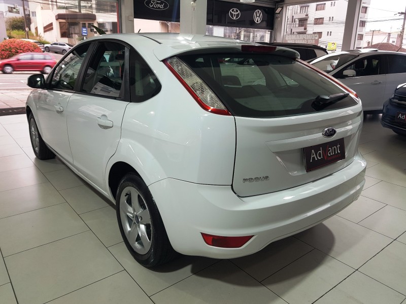 FOCUS 1.6 GLX SIGMA 16V FLEX 4P MANUAL - 2013 - CAXIAS DO SUL