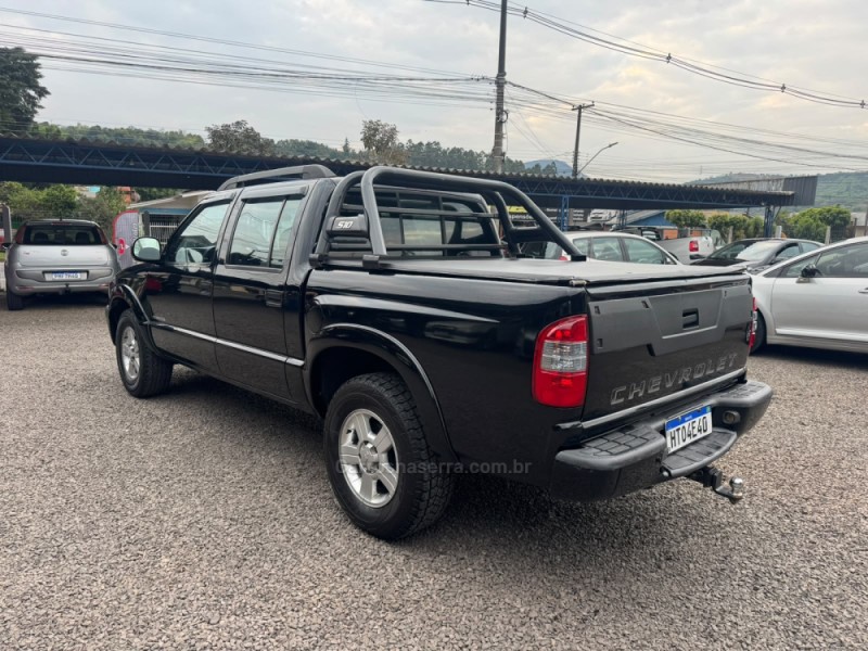 S10 2.4 MPFI ADVANTAGE 4X2 CD 8V GASOLINA 4P MANUAL - 2010 - IGREJINHA