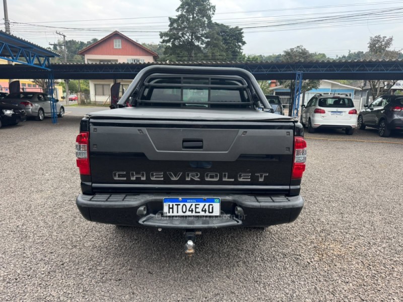 S10 2.4 MPFI ADVANTAGE 4X2 CD 8V GASOLINA 4P MANUAL - 2010 - IGREJINHA
