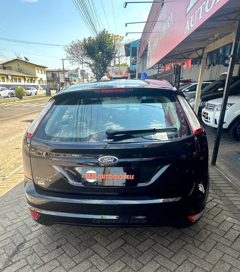 FOCUS 1.6 S 16V FLEX 4P MANUAL - 2011 - PAROBé