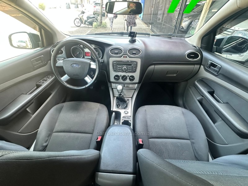 FOCUS 1.6 S 16V FLEX 4P MANUAL - 2011 - PAROBé