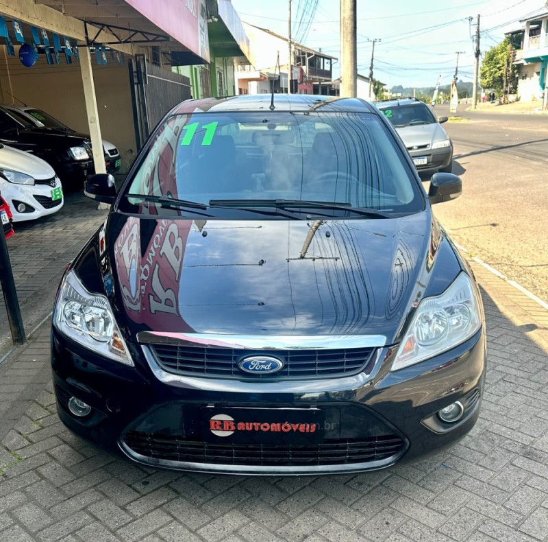 FOCUS 1.6 S 16V FLEX 4P MANUAL - 2011 - PAROBé