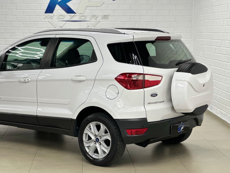 ECOSPORT 2.0 TITANIUM 16V FLEX 4P AUTOMÁTICO - 2014 - NOVO HAMBURGO
