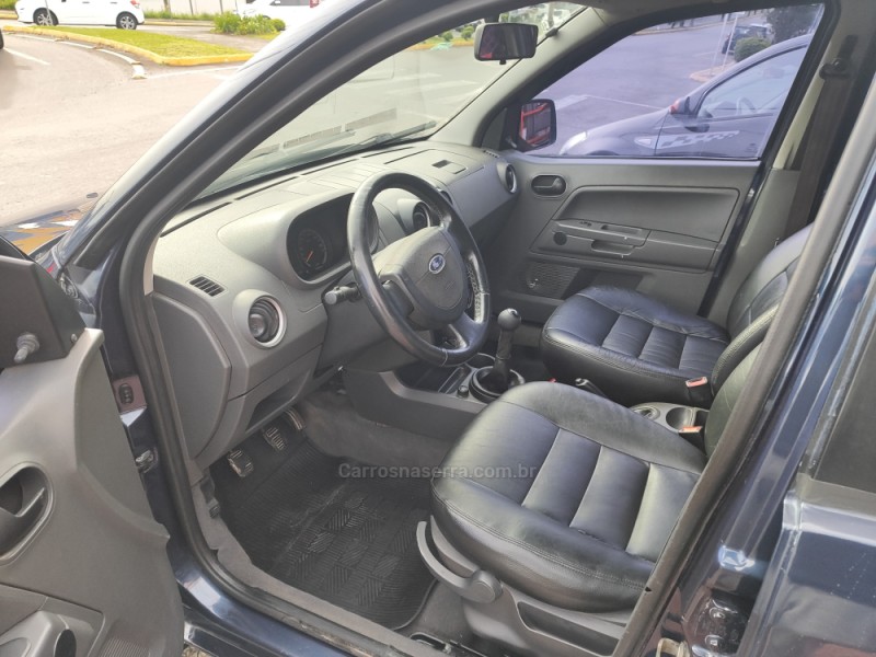 ECOSPORT 1.6 XL 8V GASOLINA 4P MANUAL - 2004 - FARROUPILHA