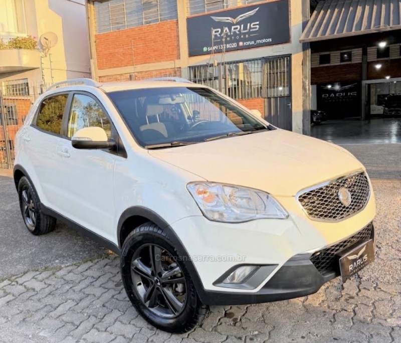 korando 2.0 gls 4x4 16v turbo diesel 4p manual 2011 caxias do sul