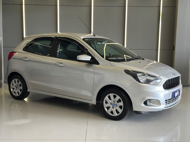 KA 1.0 SE 12V FLEX 4P MANUAL - 2018 - SAPIRANGA