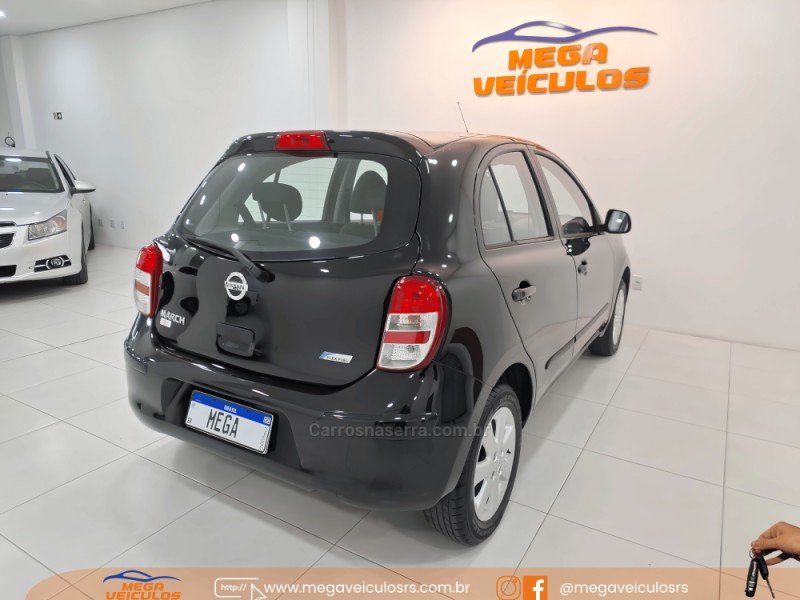 MARCH 1.6 SV 16V FLEX 4P MANUAL - 2013 - BENTO GONçALVES