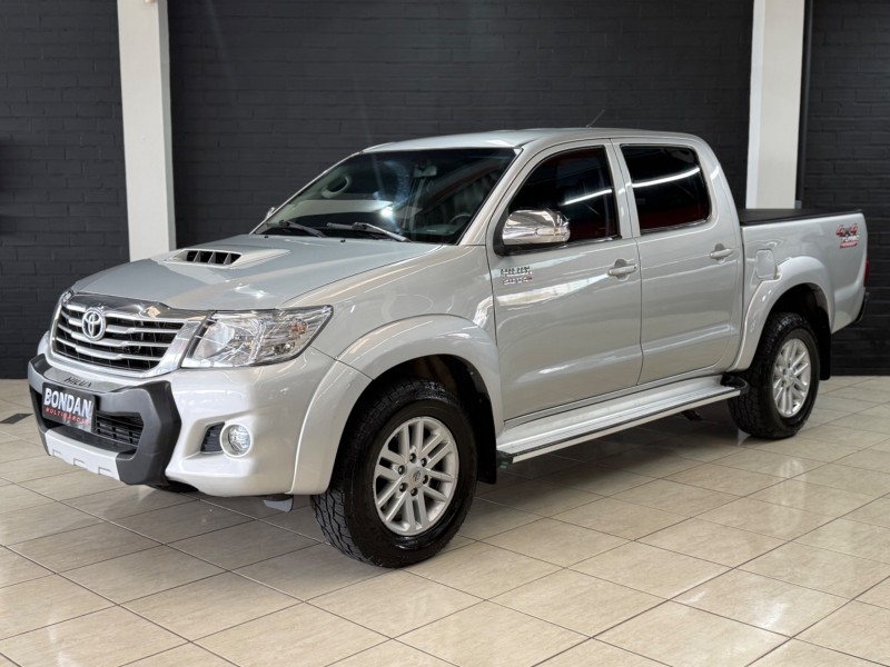 hilux 3.0 srv 4x4 cd 16v turbo intercooler diesel 4p automatico 2012 farroupilha