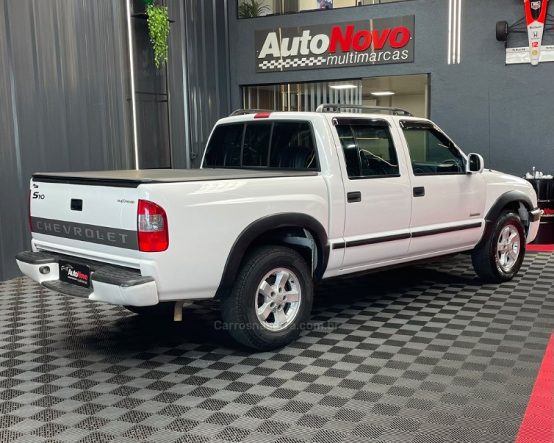 S10 2.4 MPFI ADVANTAGE 4X2 CD 8V FLEX 4P MANUAL - 2007 - VACARIA