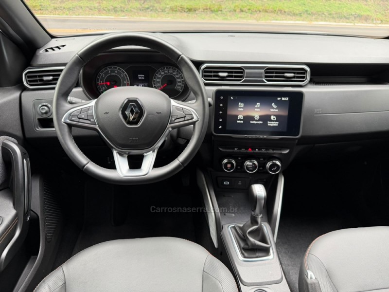 DUSTER 1.3 TCE ICONIC PLUS FLEX 4P AUTOMÁTICA - 2025 - DOIS IRMãOS