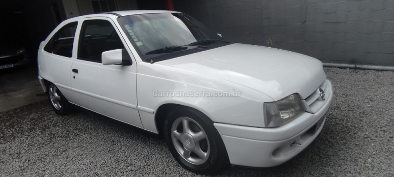 KADETT 2.0 MPFI GLS 8V GASOLINA 2P MANUAL - 1998 - FARROUPILHA