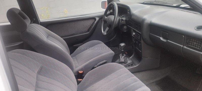 KADETT 2.0 MPFI GLS 8V GASOLINA 2P MANUAL - 1998 - FARROUPILHA