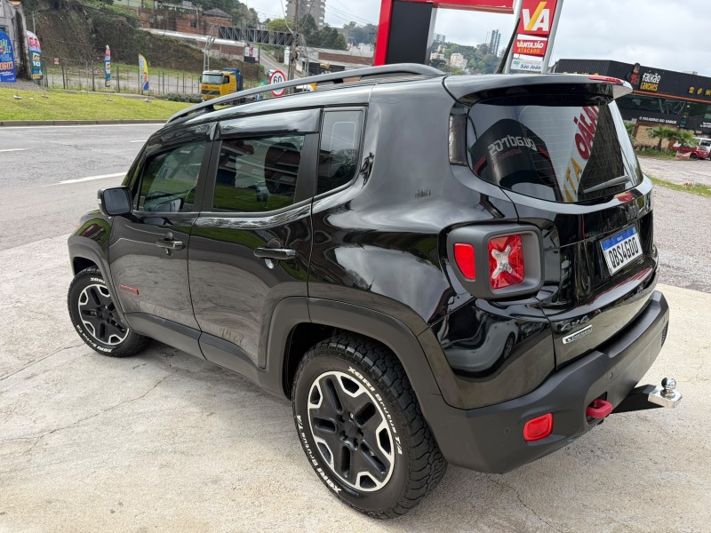 RENEGADE 2.0 16V TURBO DIESEL TRAILHAWK 4P 4X4 AUTOMÁTICO - 2016 - CAXIAS DO SUL
