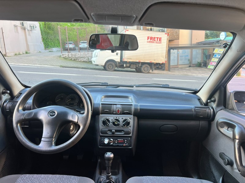CORSA 1.0 MPFI CLASSIC SEDAN LIFE 8V FLEX 4P MANUAL - 2005 - CAXIAS DO SUL
