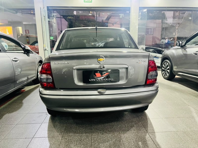 CORSA 1.0 MPFI CLASSIC SEDAN LIFE 8V FLEX 4P MANUAL - 2005 - CAXIAS DO SUL