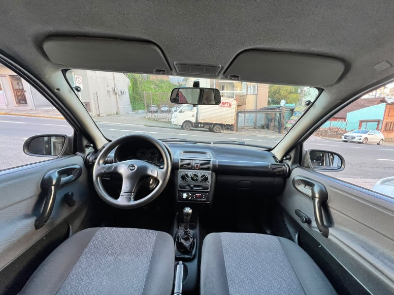 CORSA 1.0 MPFI CLASSIC SEDAN LIFE 8V FLEX 4P MANUAL - 2005 - CAXIAS DO SUL