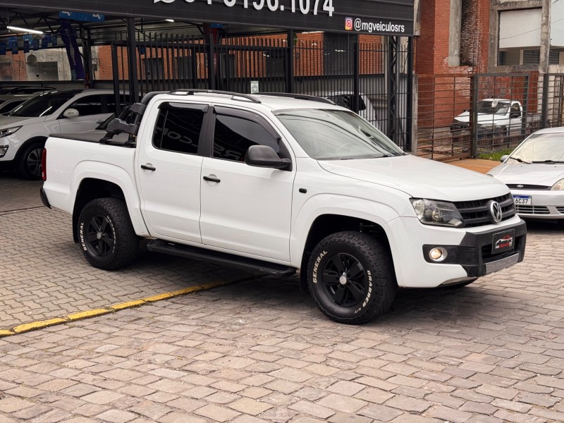 AMAROK 2.0 4X2 CD 16V TURBO INTERCOOLER DIESEL 4P MANUAL - 2012 - CAXIAS DO SUL