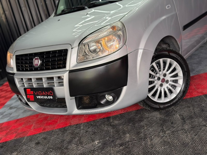 DOBLÓ 1.8 MPI ESSENCE 16V FLEX 7P MANUAL - 2015 - CAXIAS DO SUL