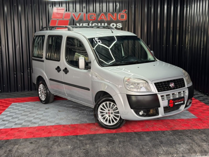 DOBLÓ 1.8 MPI ESSENCE 16V FLEX 7P MANUAL - 2015 - CAXIAS DO SUL