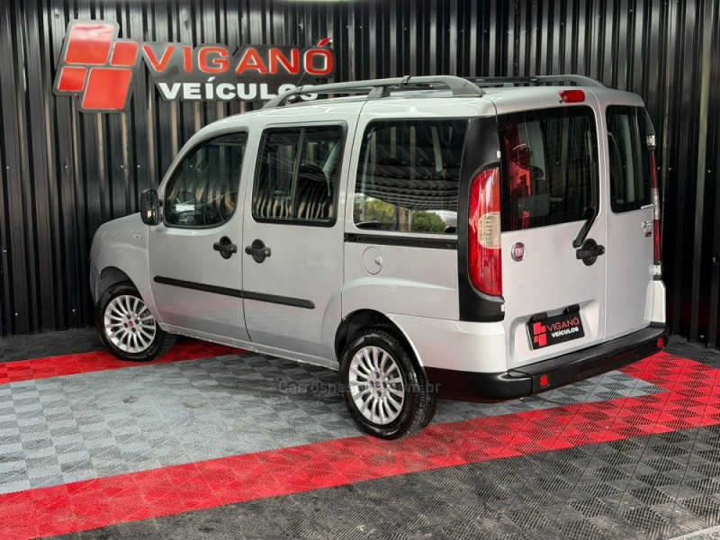 DOBLÓ 1.8 MPI ESSENCE 16V FLEX 7P MANUAL - 2015 - CAXIAS DO SUL