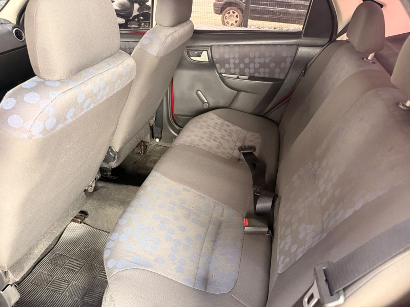 PRISMA 1.4 MPFI JOY 8V FLEX 4P MANUAL - 2008 - CANELA
