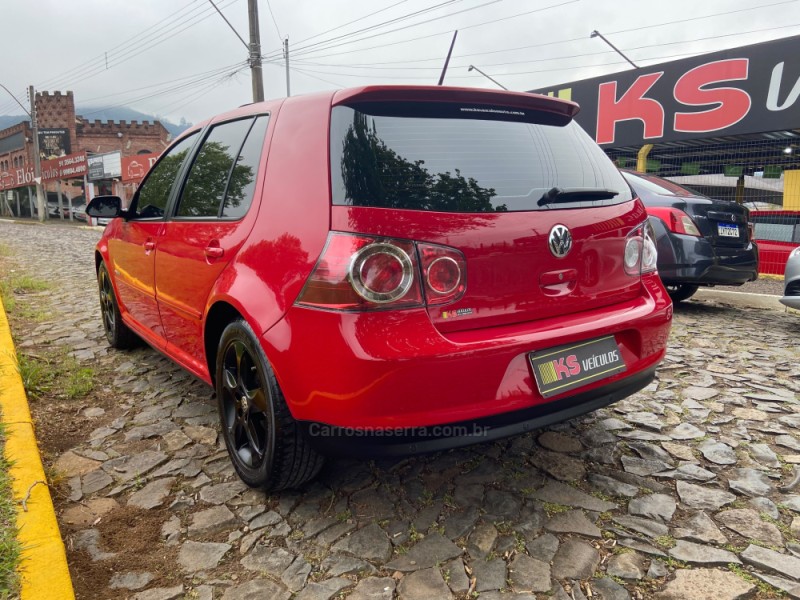 GOLF 1.6 MI SPORTLINE 8V FLEX 4P MANUAL - 2008 - DOIS IRMãOS