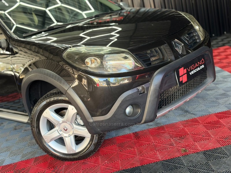 SANDERO 1.6 STEPWAY 16V FLEX 4P MANUAL - 2011 - CAXIAS DO SUL