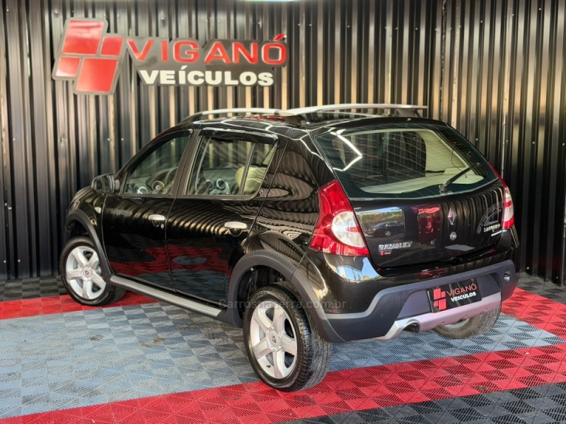 SANDERO 1.6 STEPWAY 16V FLEX 4P MANUAL - 2011 - CAXIAS DO SUL
