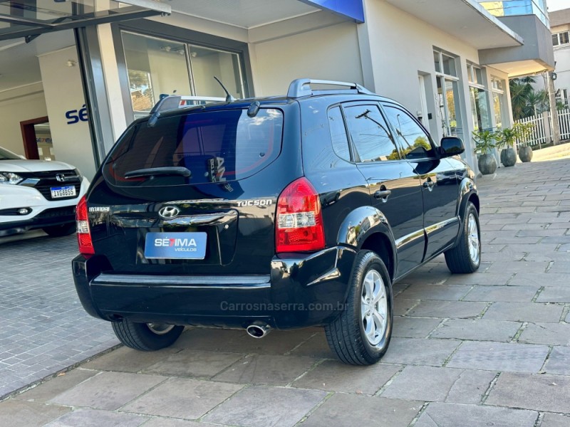 TUCSON 2.0 MPFI GL 16V 142CV 2WD GASOLINA 4P MANUAL - 2008 - GUAPORé