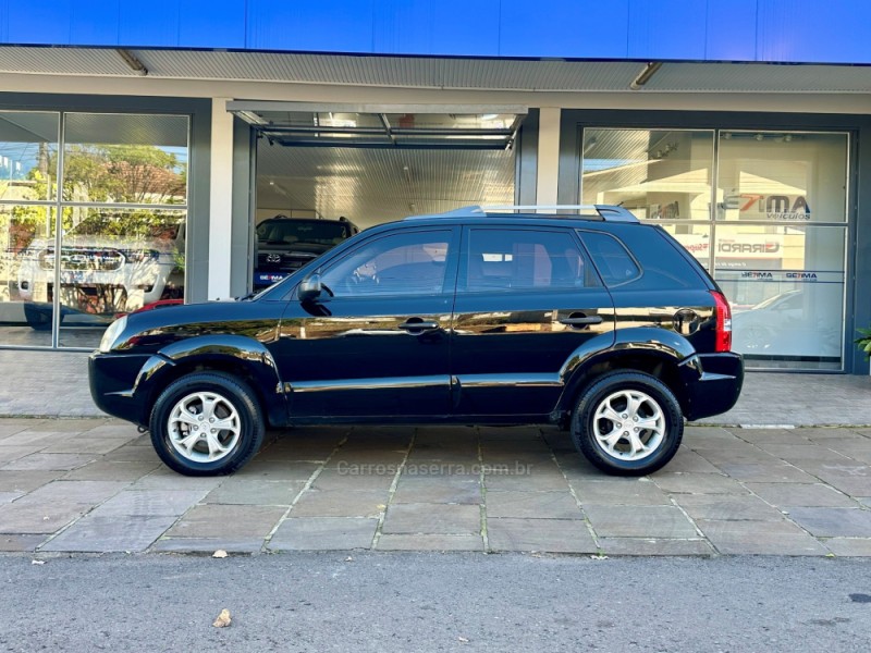 TUCSON 2.0 MPFI GL 16V 142CV 2WD GASOLINA 4P MANUAL - 2008 - GUAPORé