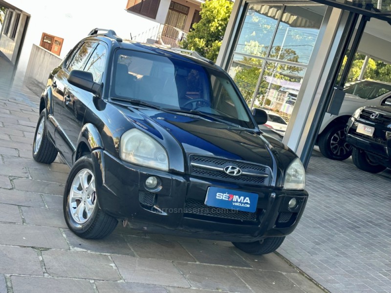 TUCSON 2.0 MPFI GL 16V 142CV 2WD GASOLINA 4P MANUAL - 2008 - GUAPORé