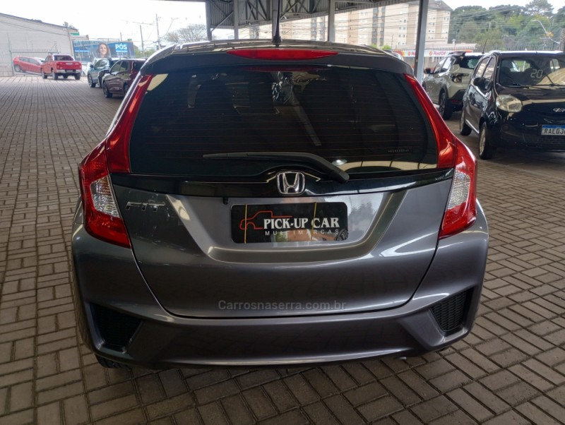 FIT 1.5 LX 16V FLEX 4P MANUAL - 2017 - CAXIAS DO SUL